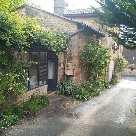 Chambre Du Sabotier - Studio Troglodytique - A 100 M Baignade En Riviere - Location De Canoe - Circuits Cyclo - Aire De Pique-Nique - 3 Restaurants Castelnaud La Chapelle Εξωτερικό φωτογραφία