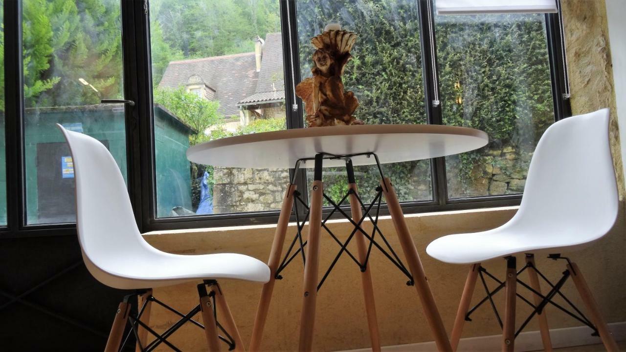Chambre Du Sabotier - Studio Troglodytique - A 100 M Baignade En Riviere - Location De Canoe - Circuits Cyclo - Aire De Pique-Nique - 3 Restaurants Castelnaud La Chapelle Εξωτερικό φωτογραφία
